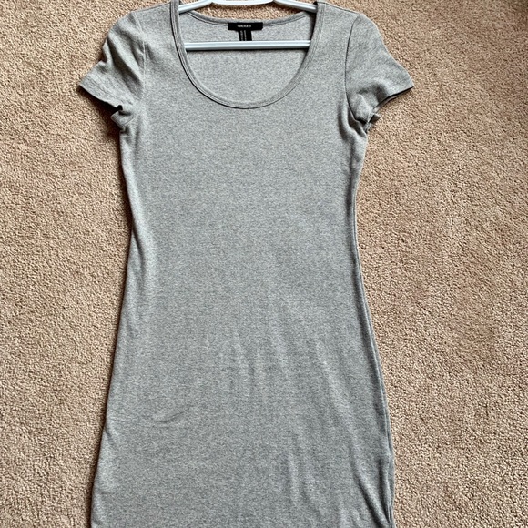 Forever 21 Dresses & Skirts - Ribbed bodycon t-shirt dress